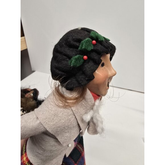 Vintage Byers Choice Ice Skater Numbered 53/100 & Signed  **READ DESCRIPTION - Picture 6 of 9